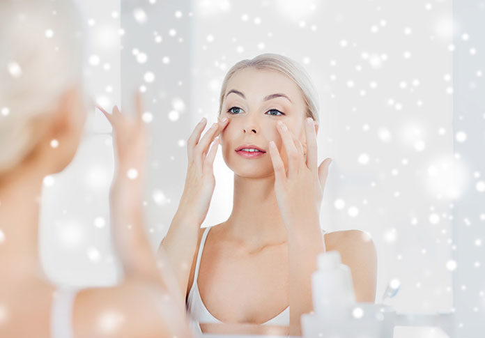 Jak dbać o skórę pod oczami w okresie jesienno-zimowym?