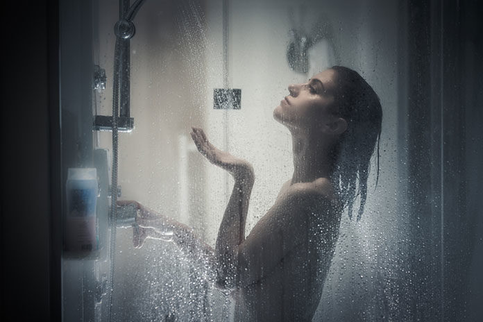 Panele prysznicowe – tanie kontra drogie