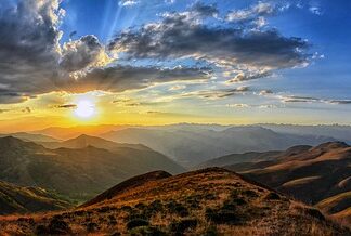 Czy filtrowanie wody pozbawia ją kamienia?