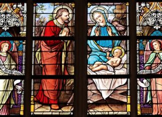 Jak zobaczyć przez szybę matowa?