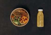 Pudełka styropianowe na jedzenie